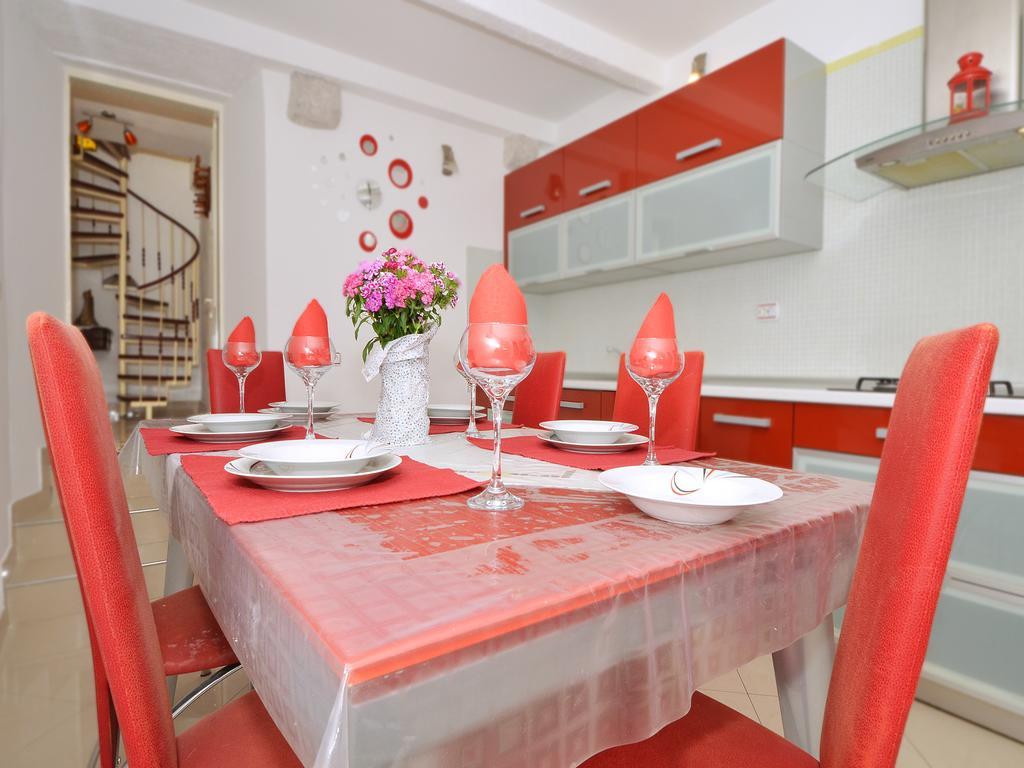 טרוגיר Apartment Nikolina מראה חיצוני תמונה