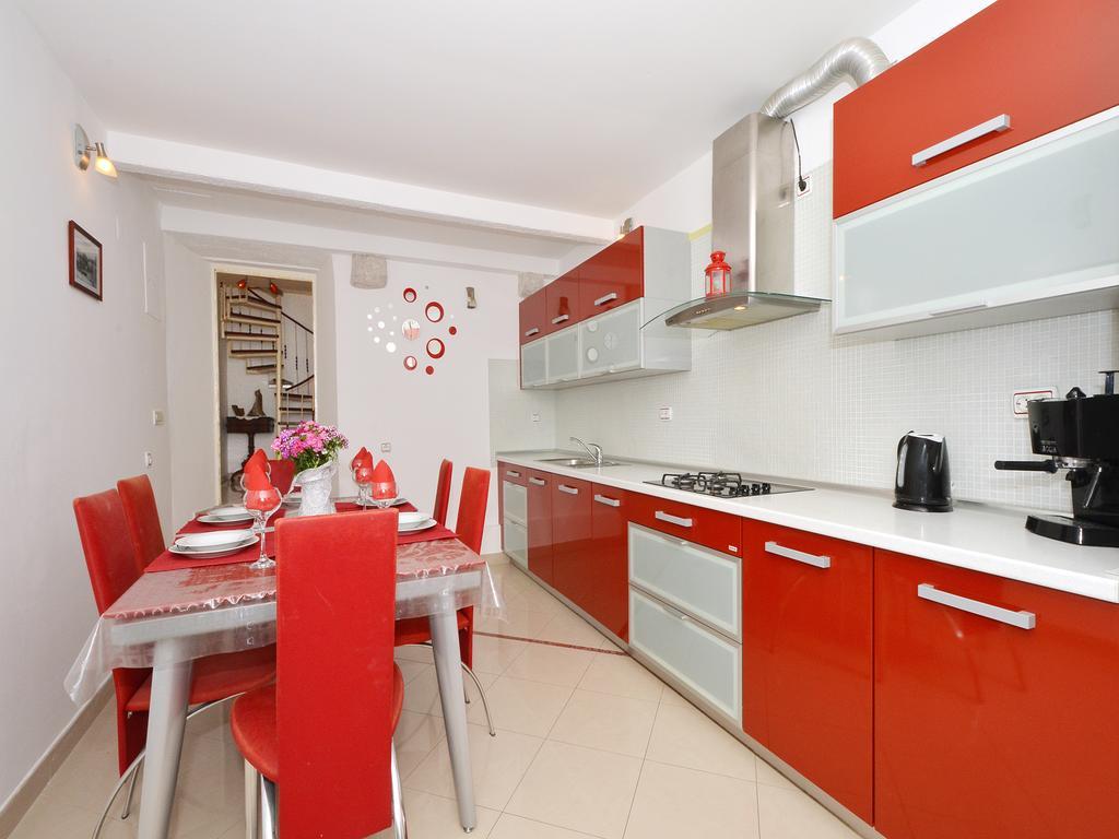 טרוגיר Apartment Nikolina מראה חיצוני תמונה