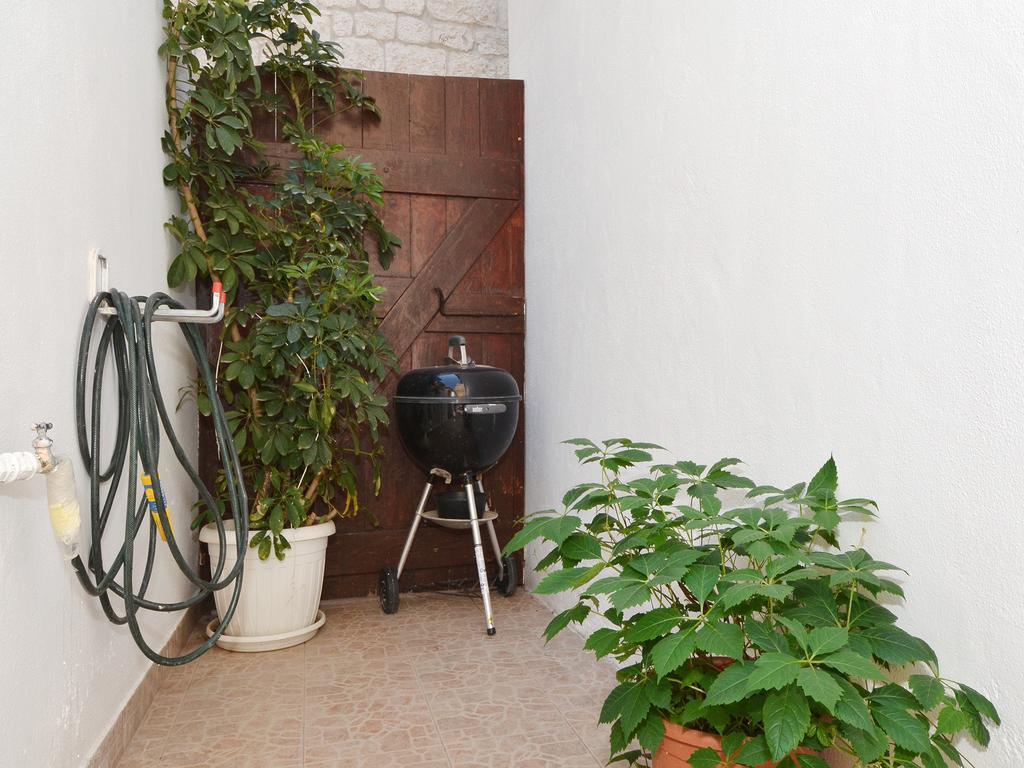 טרוגיר Apartment Nikolina מראה חיצוני תמונה