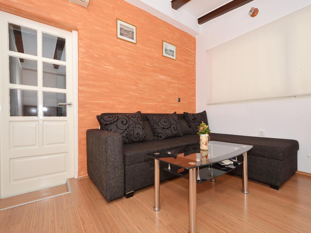 טרוגיר Apartment Nikolina מראה חיצוני תמונה