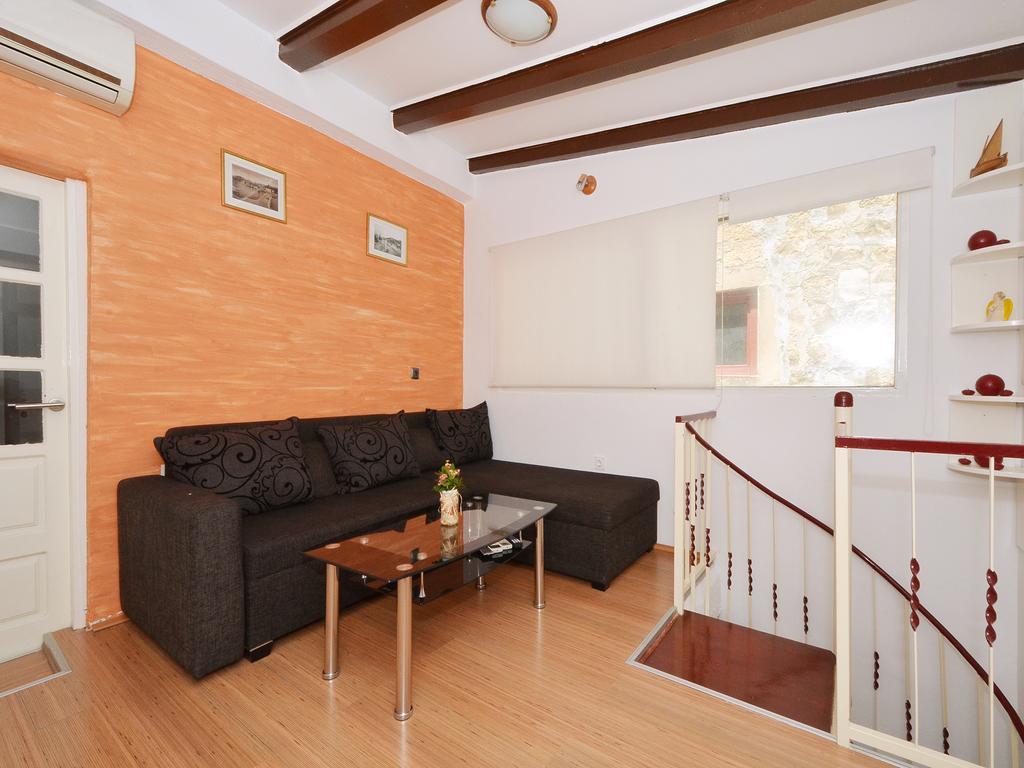 טרוגיר Apartment Nikolina מראה חיצוני תמונה